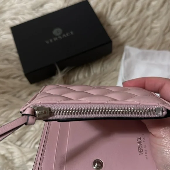 New without tags Versace Medusa card case compact wallet - Picture 7 of 9